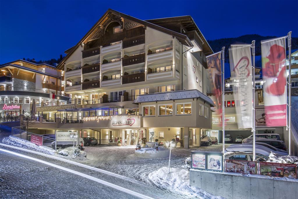 Alpen-Herz Romantik & Spa - Adults Only Ladis Exteriér fotografie
