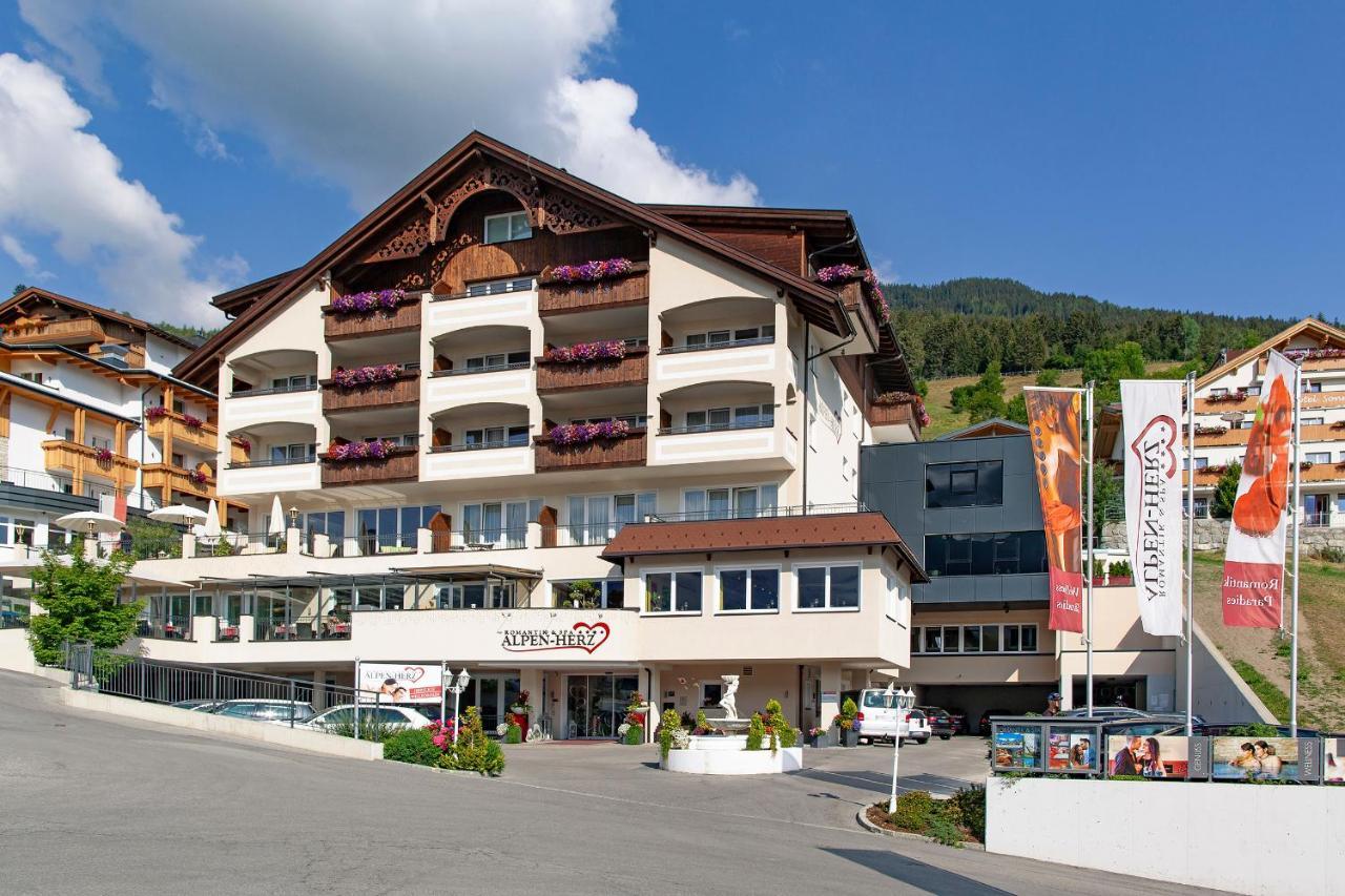 Alpen-Herz Romantik & Spa - Adults Only Ladis Exteriér fotografie